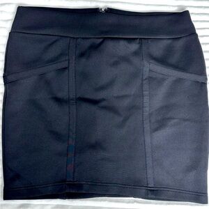 2b Bebe | Mini Skirt